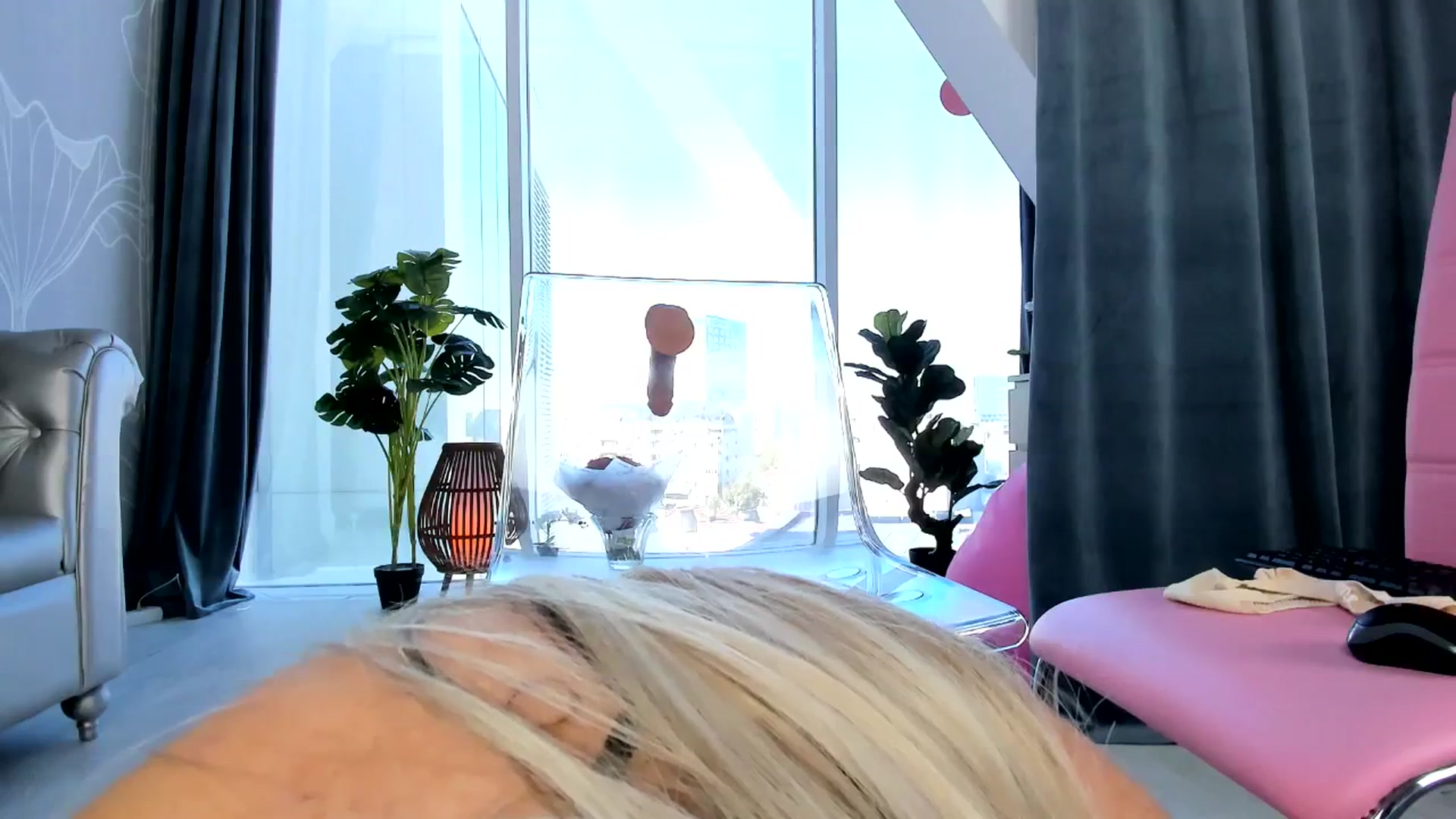 Gallery image thumbnail from AudreyRyen's myfreecams stream on, 10/10/2024, 15:23 image 6 of 20