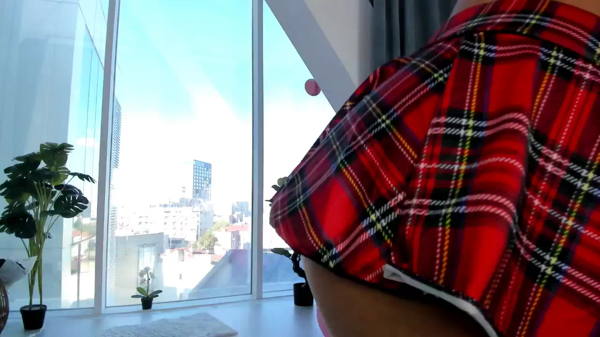 Gallery image thumbnail from AudreyRyen's myfreecams stream on, 10/17/2024, 15:37 image 2 of 20