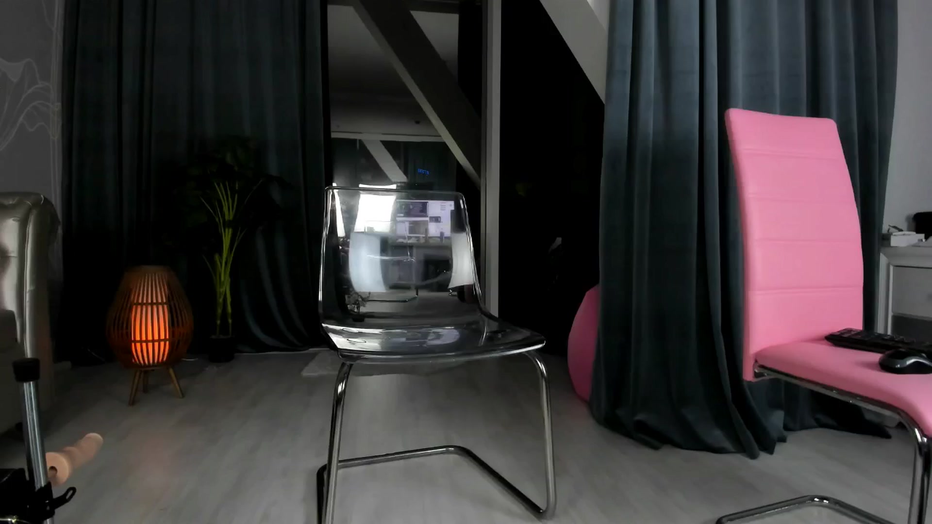 Gallery image thumbnail from AudreyRyen's myfreecams stream on, 10/26/2024, 18:41 image 19 of 20