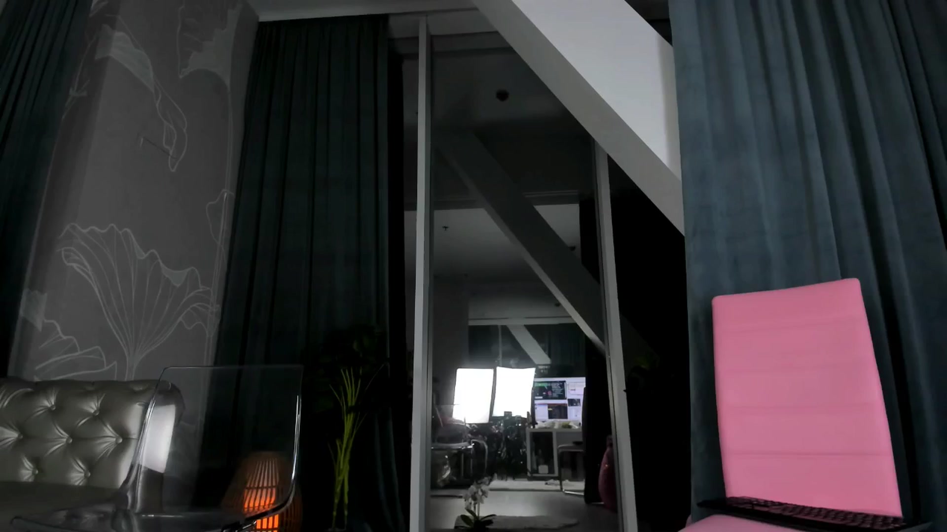 Gallery image thumbnail from AudreyRyen's myfreecams stream on, 10/30/2024, 17:49 image 4 of 20
