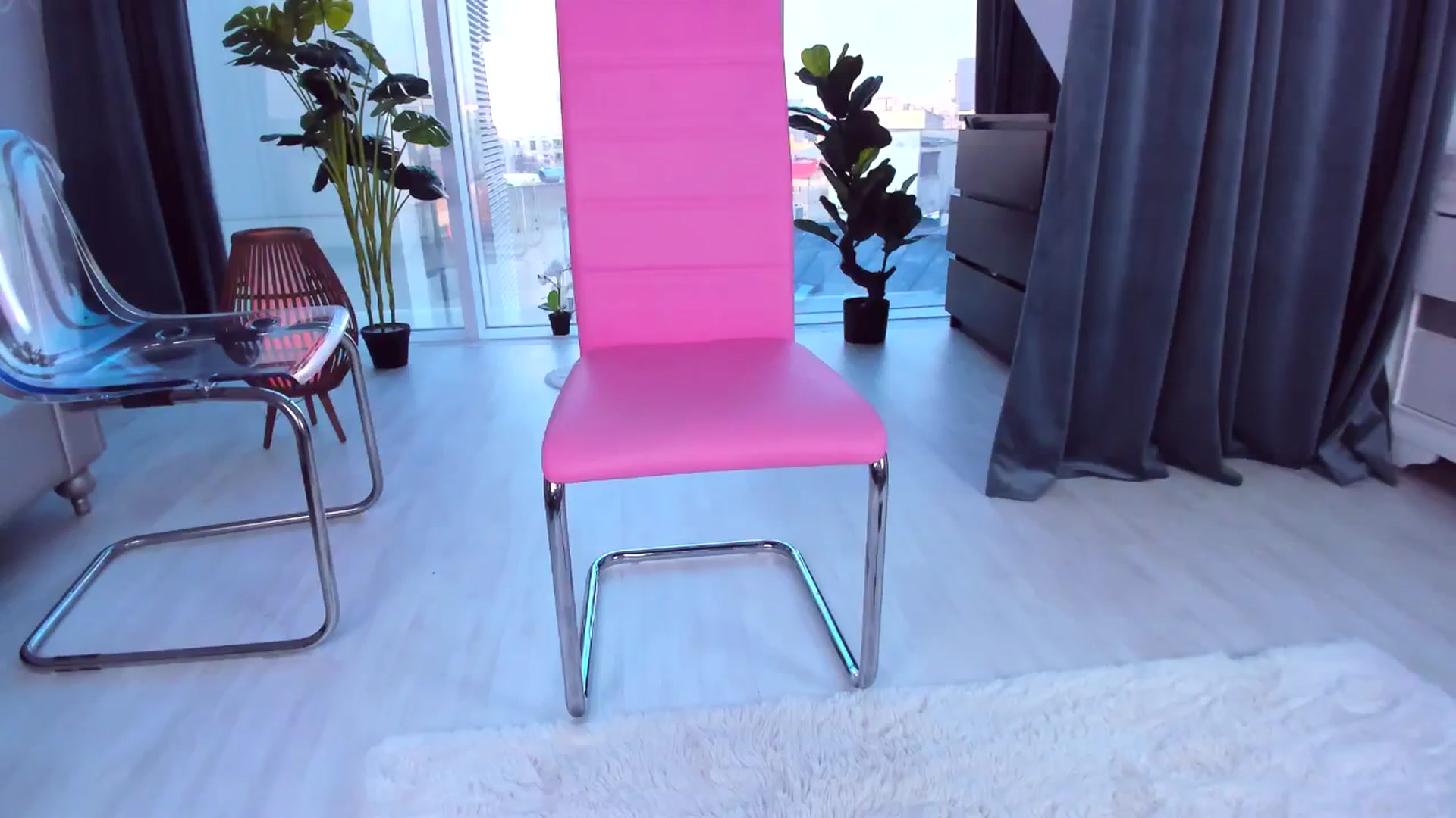 Gallery image thumbnail from AudreyRyen's myfreecams stream on, 11/27/2024, 16:33 image 7 of 20