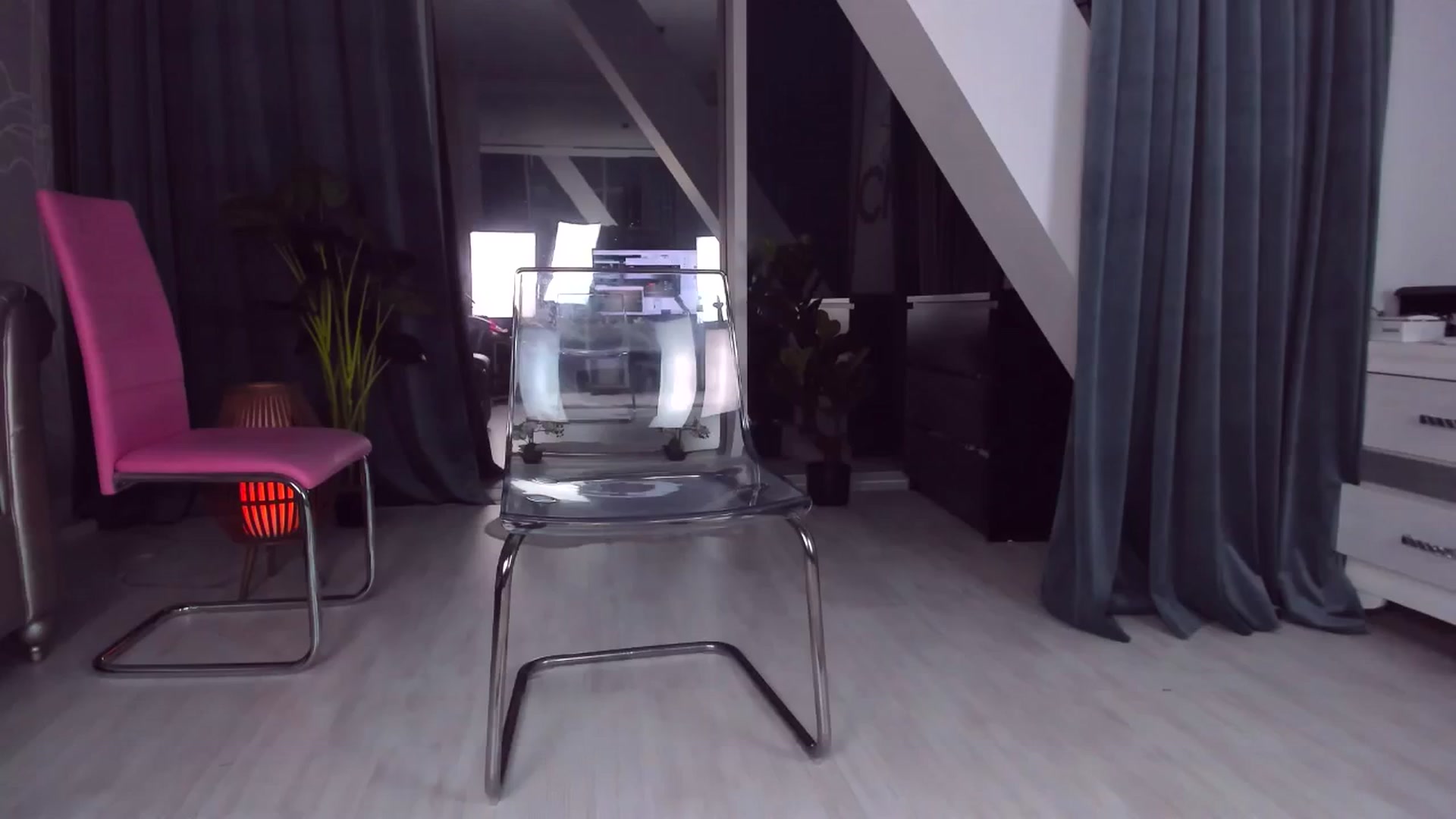 Gallery image thumbnail from AudreyRyen's myfreecams stream on, 12/08/2024, 17:52 image 1 of 20