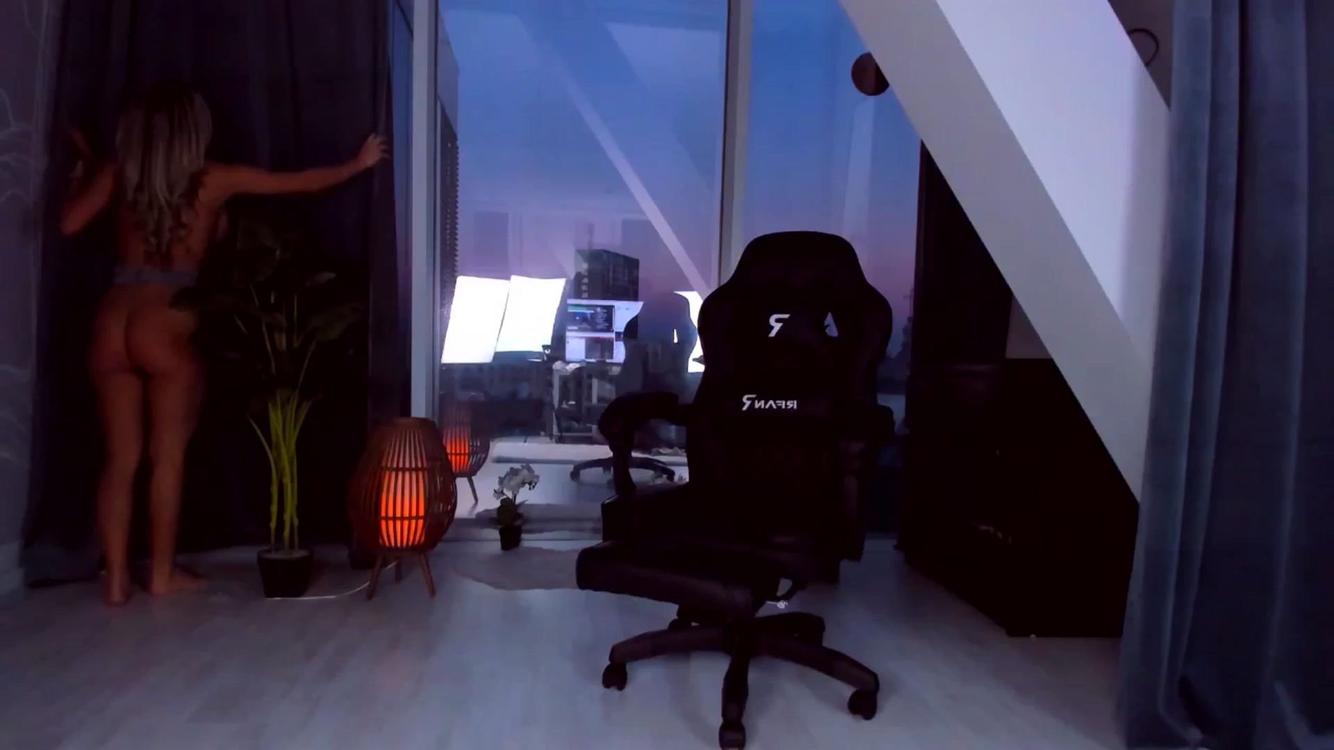 Gallery image thumbnail from AudreyRyen's myfreecams stream on, 01/02/2025, 16:16 image 2 of 20