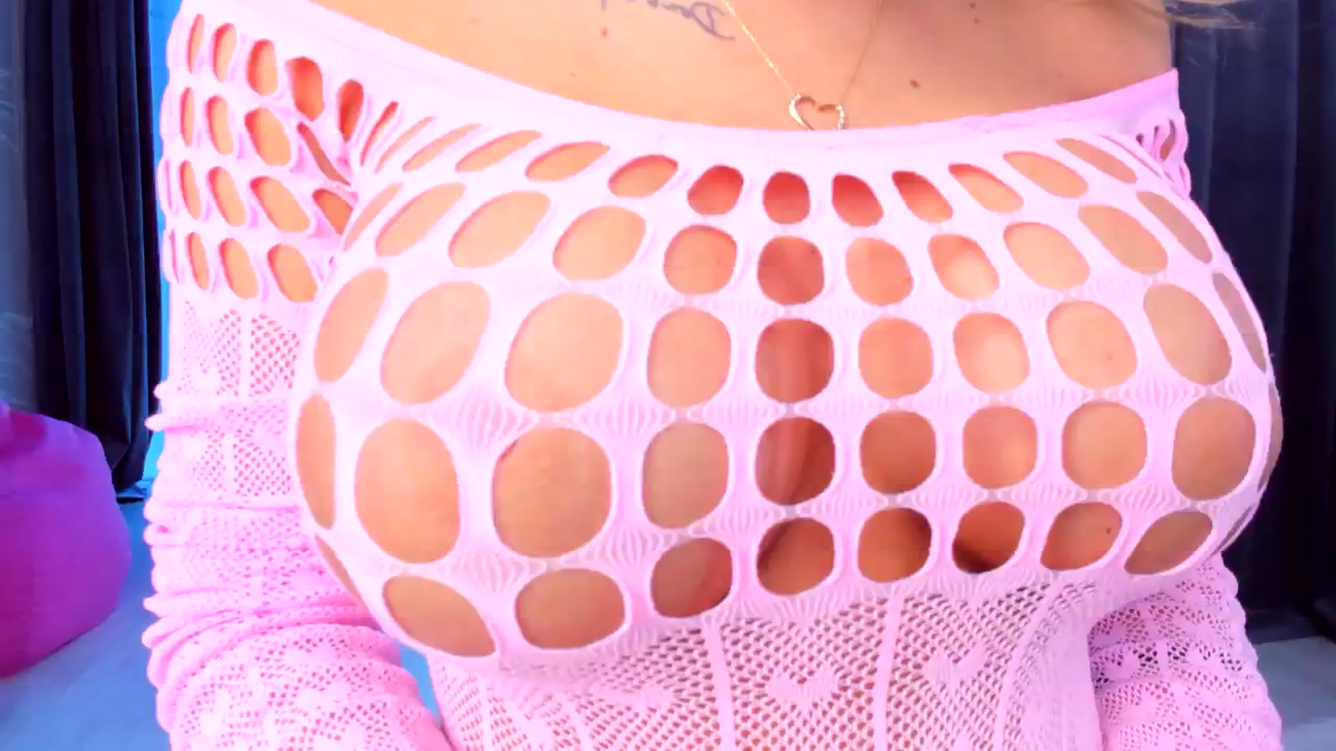 Gallery image thumbnail from AudreyRyen's myfreecams stream on, 01/23/2025, 16:52 image 2 of 20