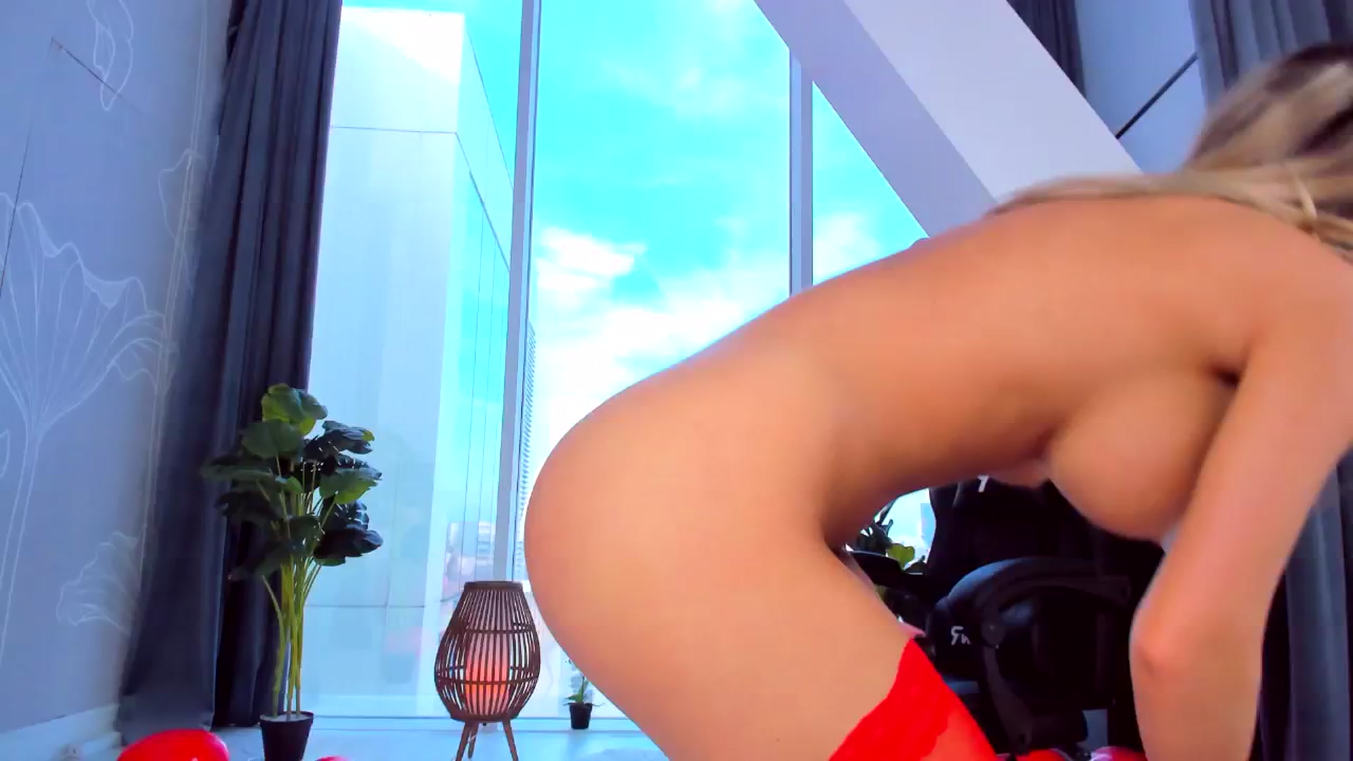Gallery image thumbnail from AudreyRyen's myfreecams stream on, 02/14/2025, 14:30 image 16 of 20
