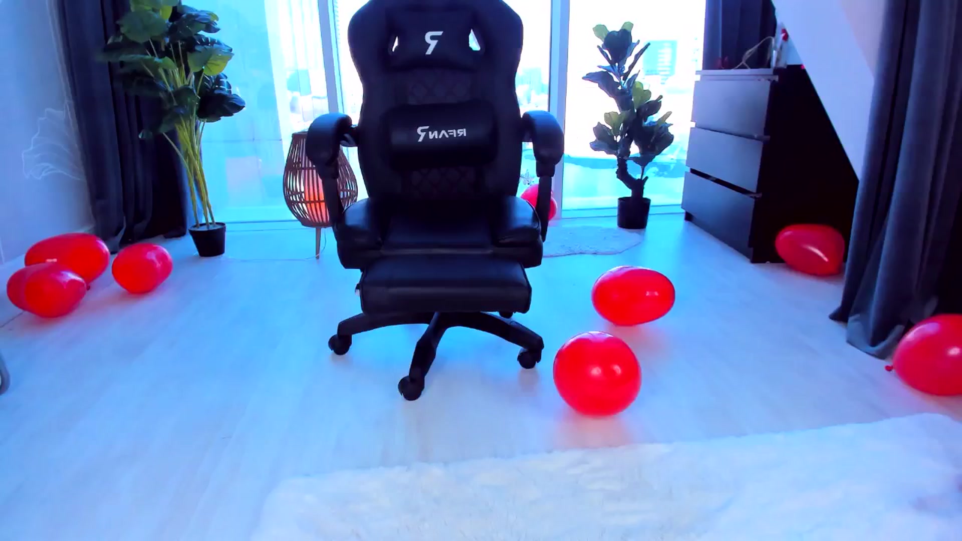Gallery image thumbnail from AudreyRyen's myfreecams stream on, 02/23/2025, 14:33 image 2 of 20