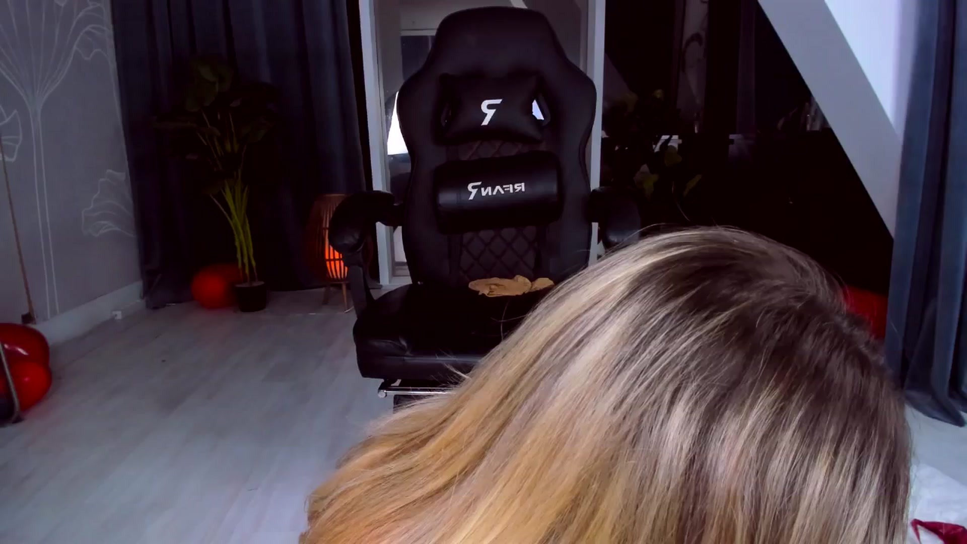 Gallery image thumbnail from AudreyRyen's myfreecams stream on, 03/06/2025, 17:01 image 5 of 20