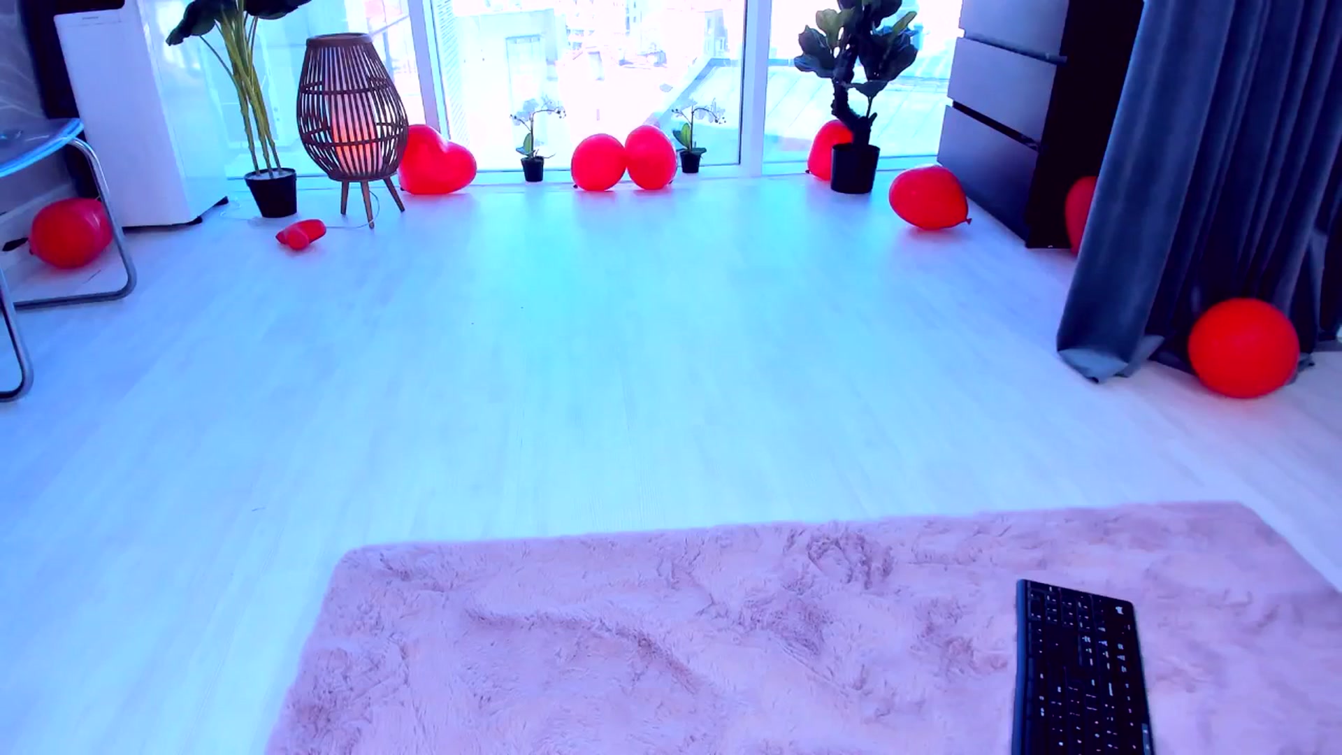 Gallery image thumbnail from AudreyRyen's myfreecams stream on, 03/22/2025, 14:08 image 6 of 20