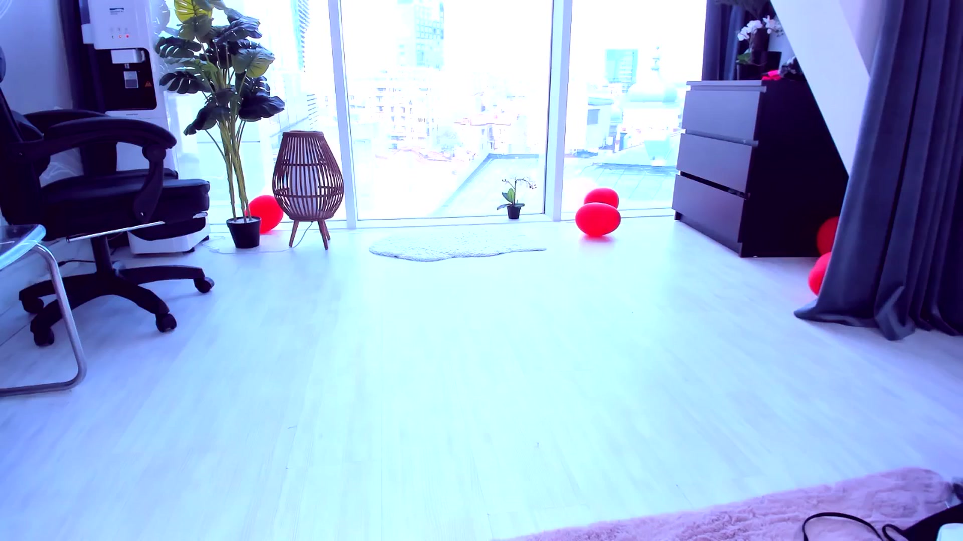 Gallery image thumbnail from AudreyRyen's myfreecams stream on, 04/18/2025, 13:24 image 12 of 20