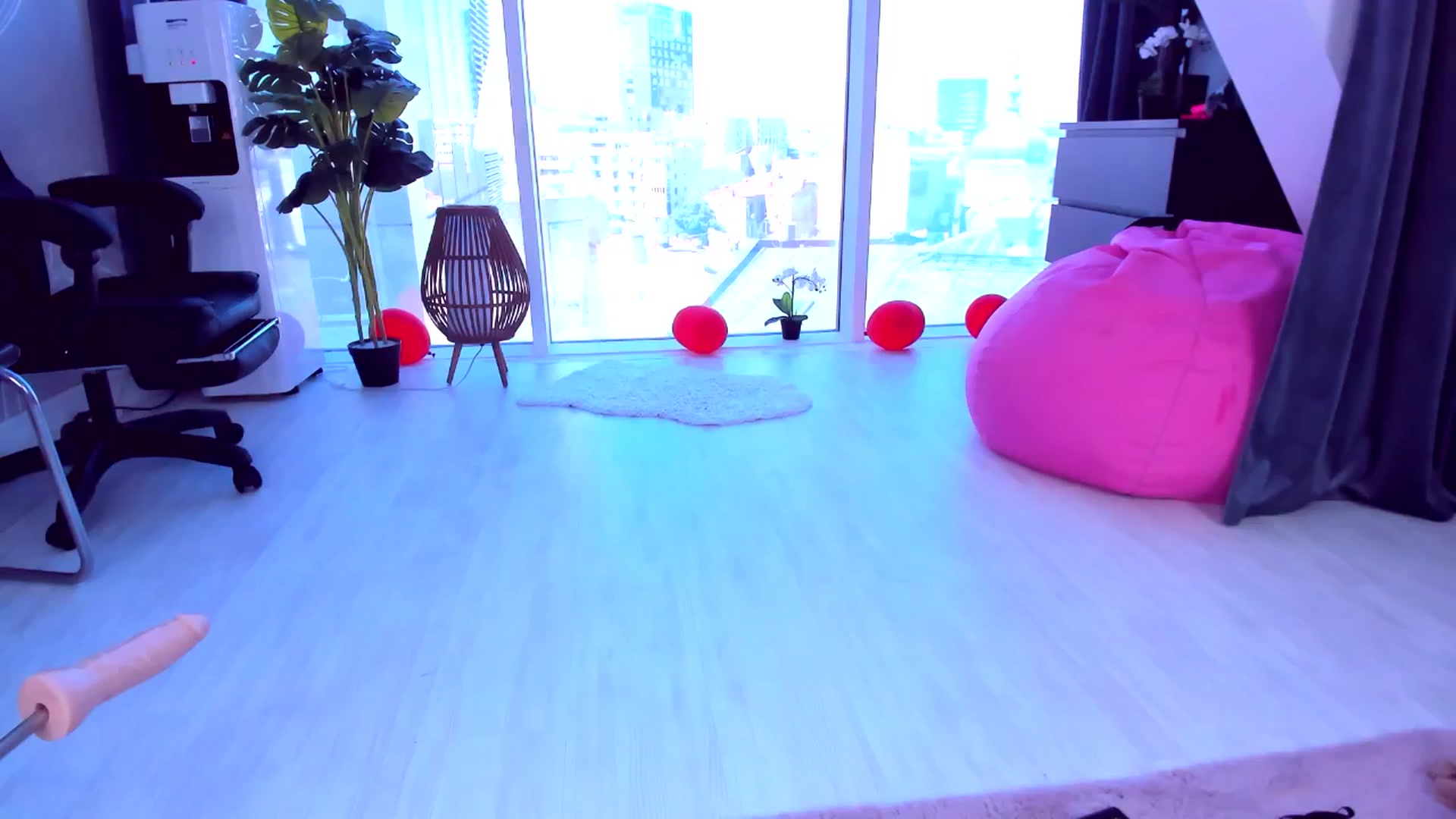 Gallery image thumbnail from AudreyRyen's myfreecams stream on, 04/28/2025, 13:55 image 5 of 20