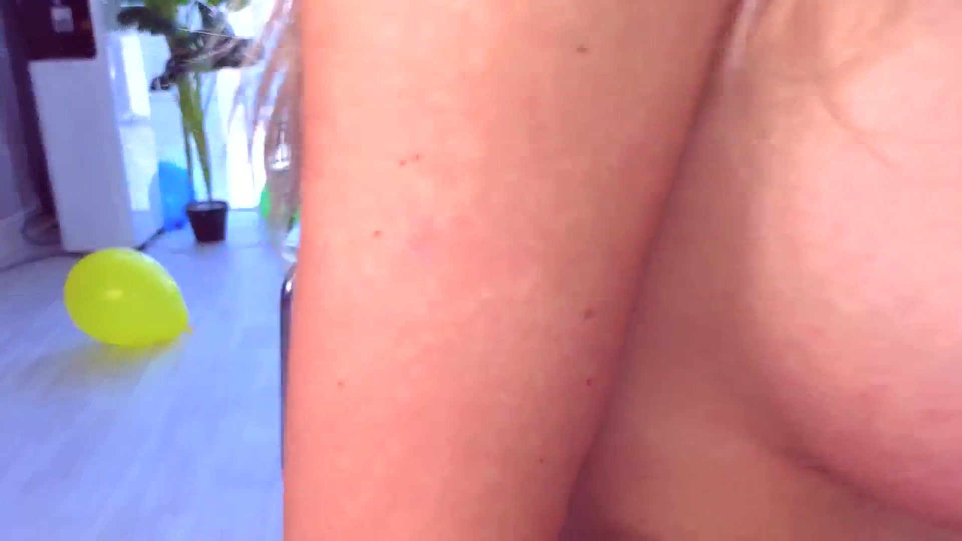 Gallery image thumbnail from AudreyRyen's myfreecams stream on, 05/20/2025, 10:45 image 15 of 20