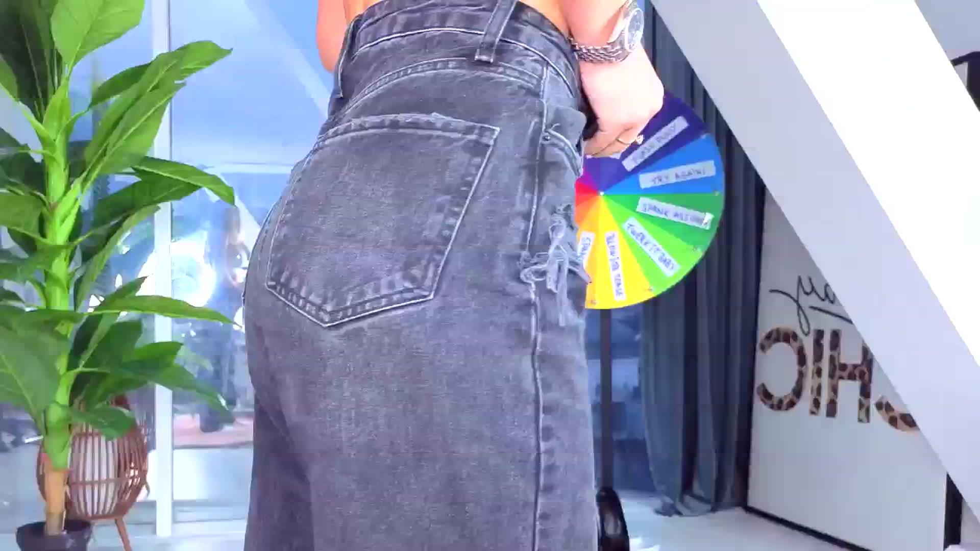 Gallery image thumbnail from AudreyRyen's myfreecams stream on, 09/12/2025, 16:40 image 20 of 20