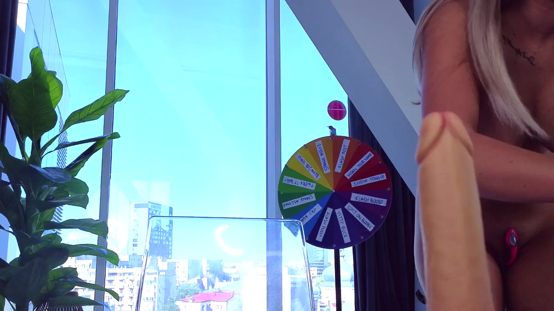 Gallery image thumbnail from AudreyRyen's myfreecams stream on, 09/19/2025, 13:43 image 1 of 20