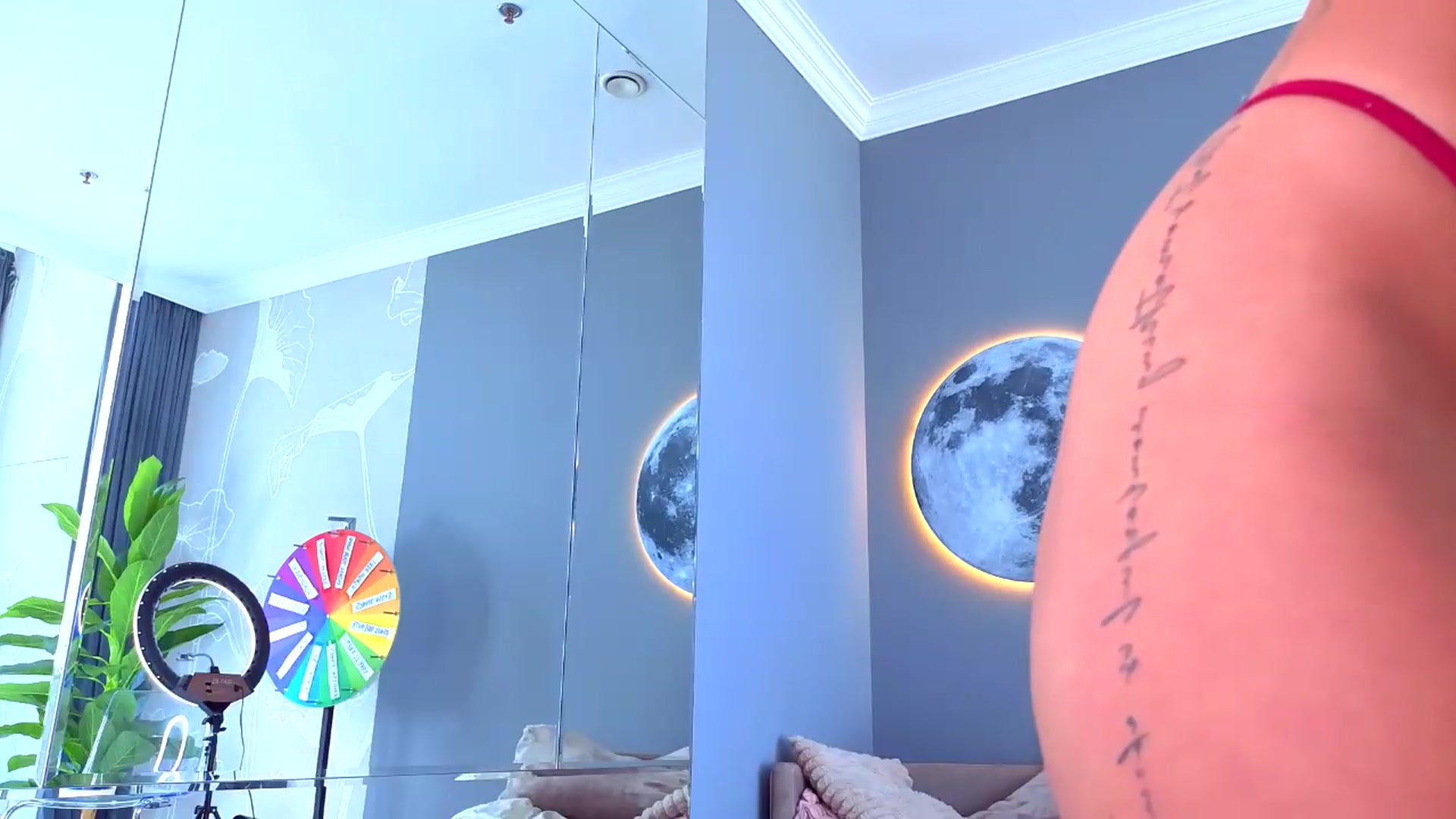 Gallery image thumbnail from AudreyRyen's myfreecams stream on, 06/25/2026, 14:41 image 19 of 20