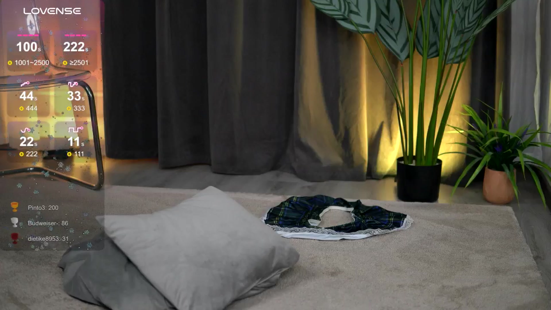 Gallery image thumbnail from AudreyZanne's myfreecams stream on, 10/14/2025, 12:47 image 8 of 20