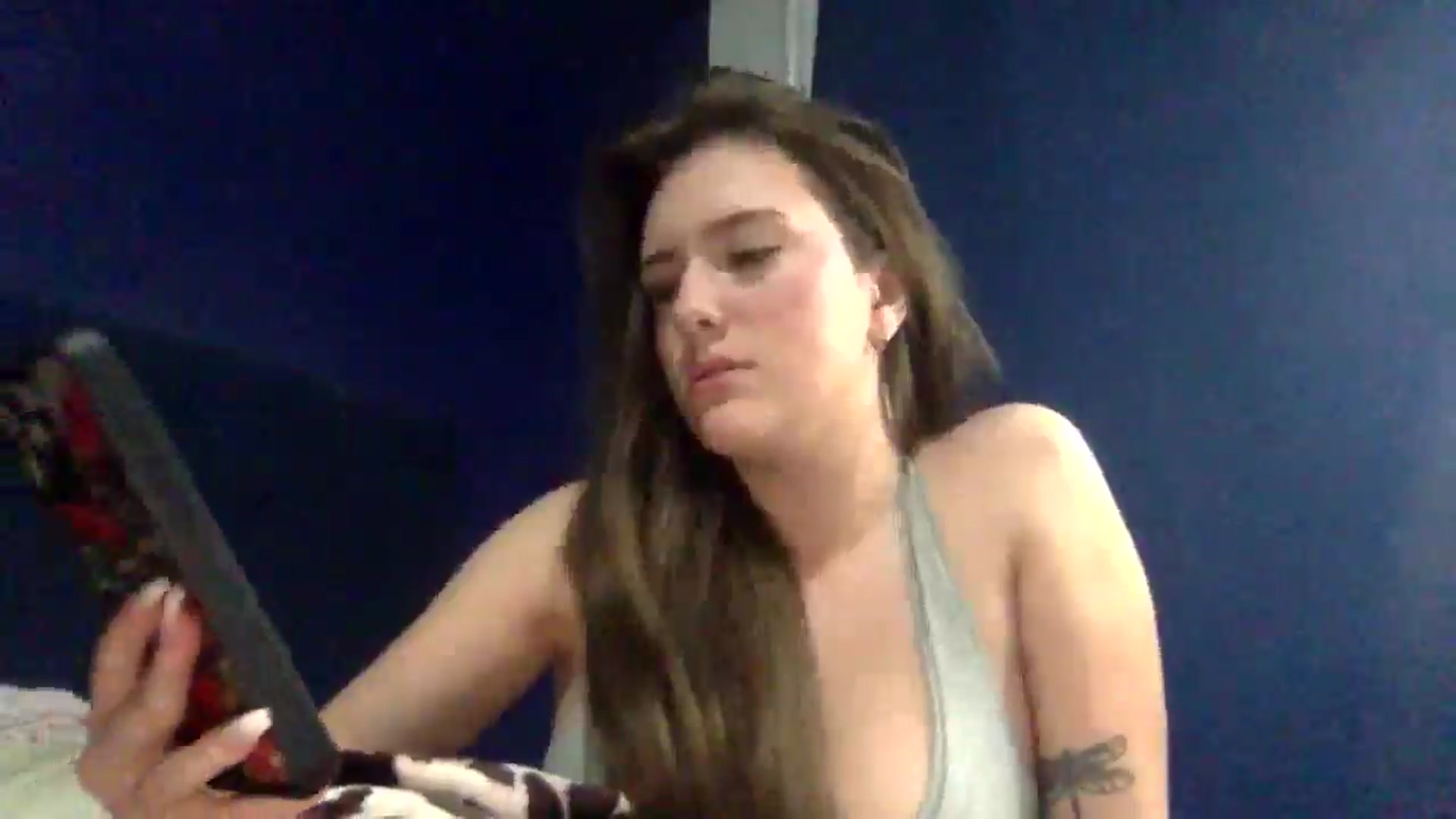 Gallery image thumbnail from Audreylane07's myfreecams stream on, 11/17/2025, 23:29 image 3 of 20