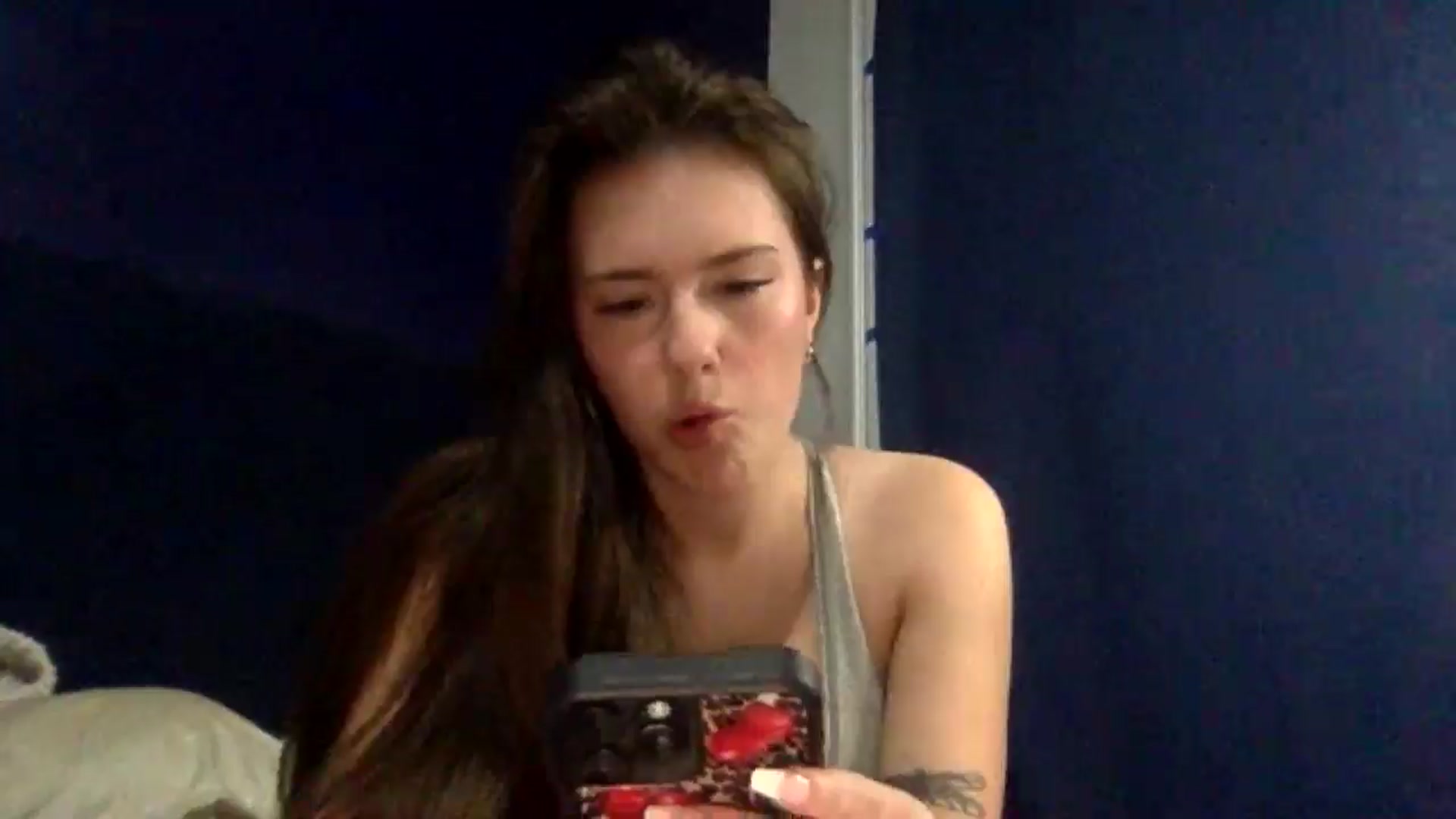 Gallery image thumbnail from Audreylane07's myfreecams stream on, 11/18/2025, 24:00 image 4 of 20