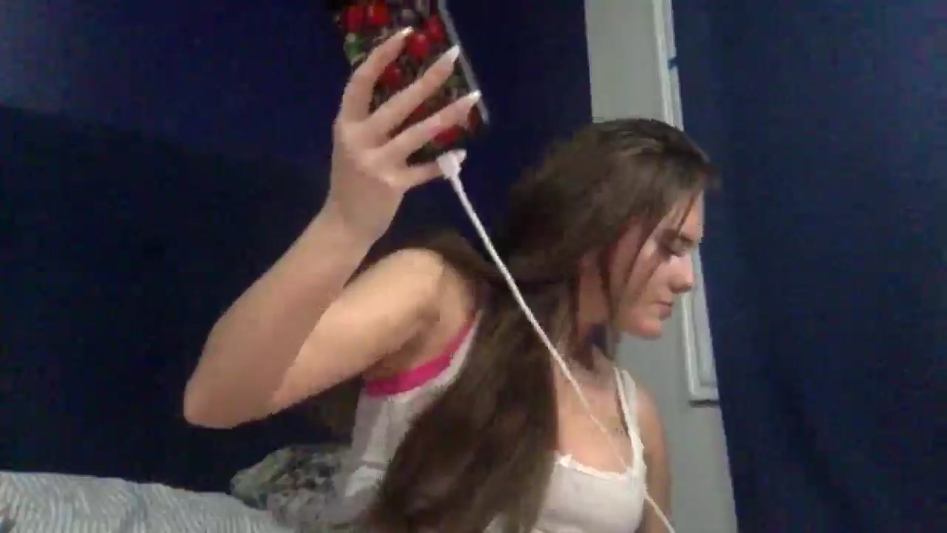 Gallery image thumbnail from Audreylane07's myfreecams stream on, 11/18/2025, 23:47 image 18 of 20