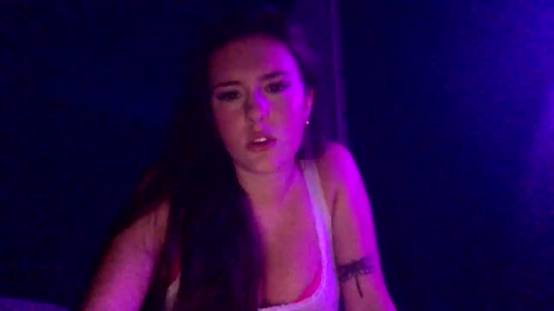 Gallery image thumbnail from Audreylane07's myfreecams stream on, 11/18/2025, 23:47 image 13 of 20