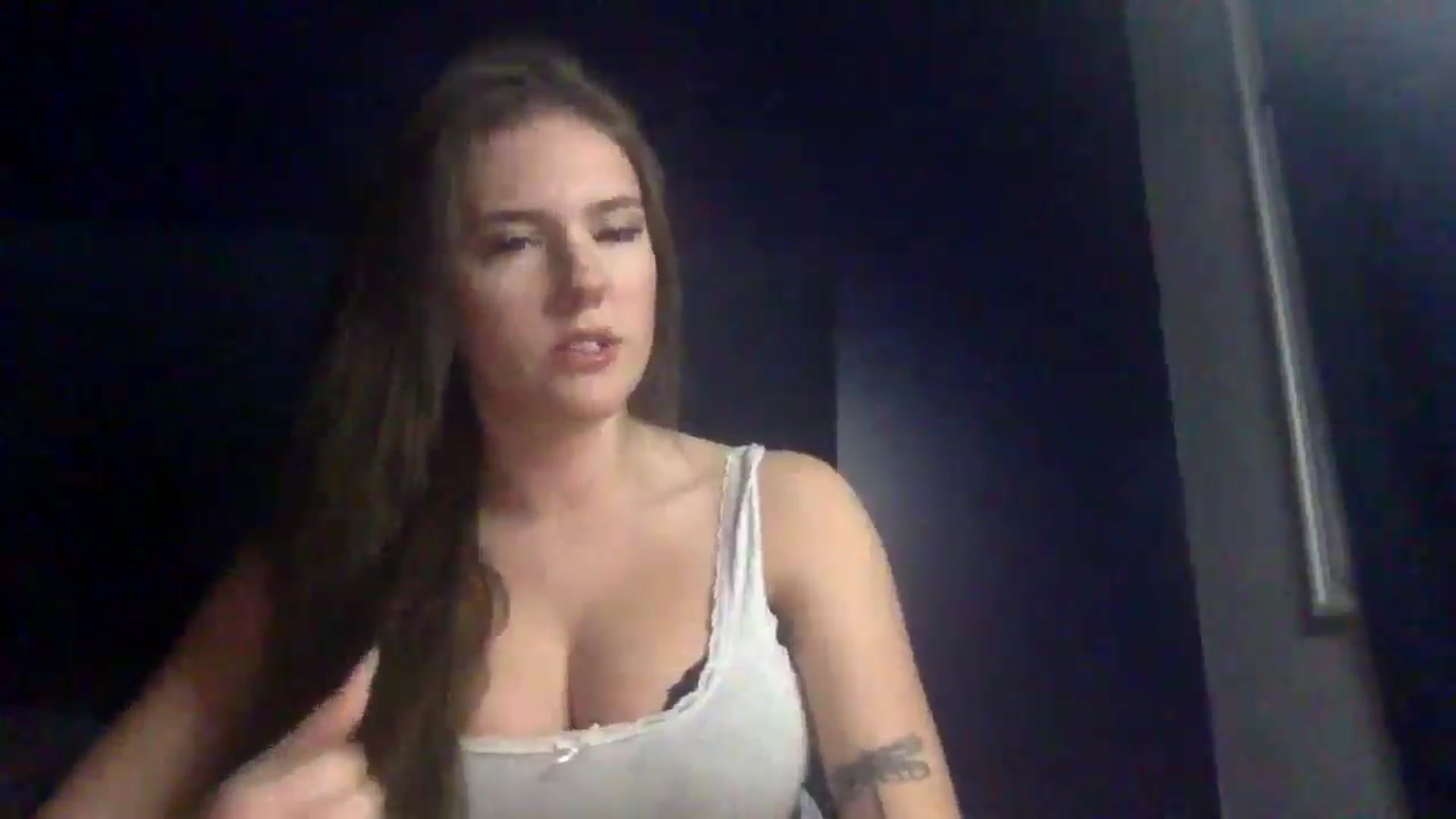 Gallery image thumbnail from Audreylane07's myfreecams stream on, 11/20/2025, 03:34 image 7 of 20