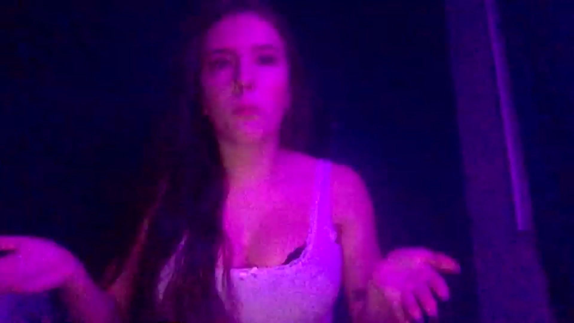 Gallery image thumbnail from Audreylane07's myfreecams stream on, 11/20/2025, 03:34 image 1 of 20