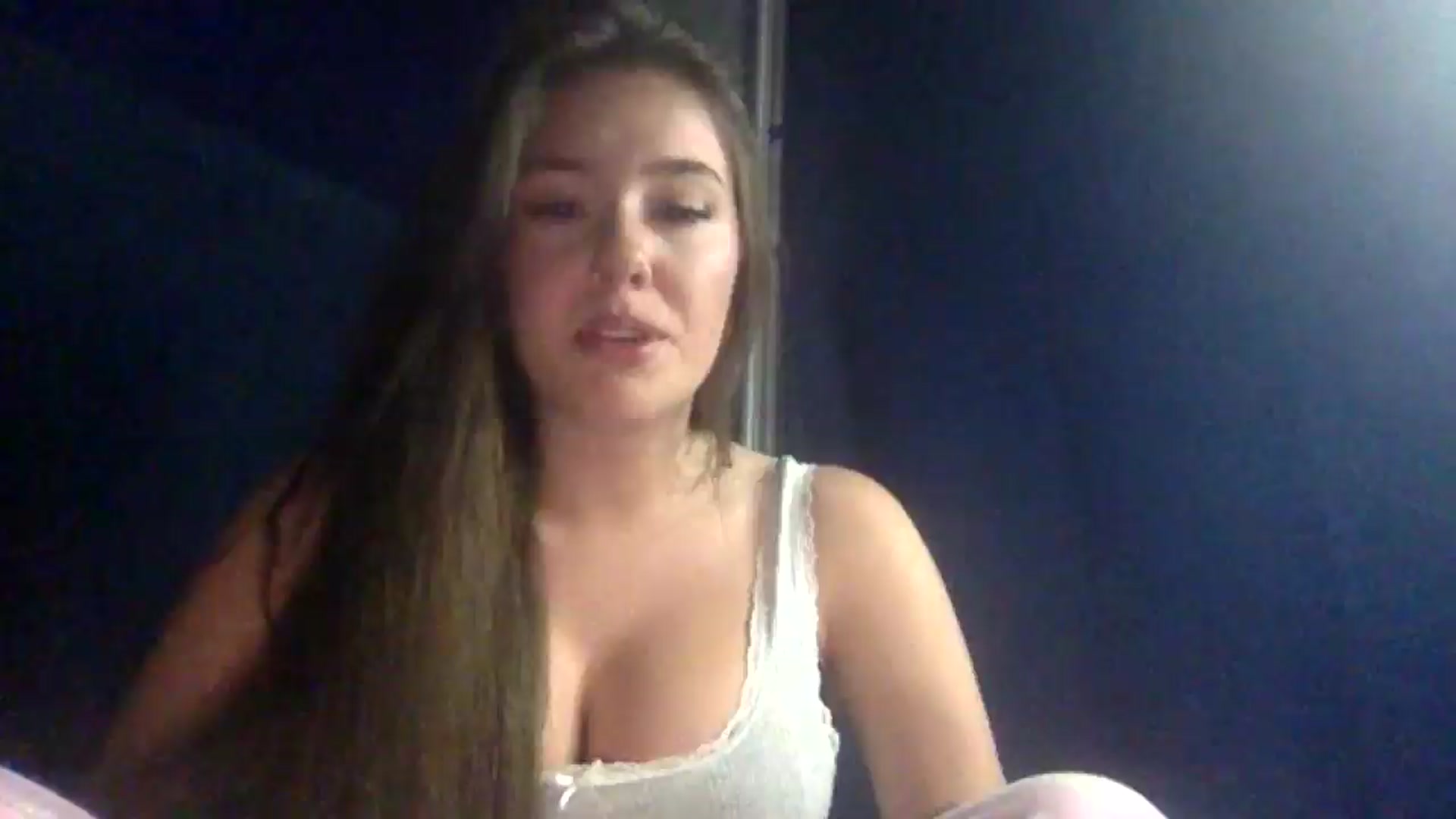 Gallery image thumbnail from Audreylane07's myfreecams stream on, 11/20/2025, 04:05 image 11 of 20