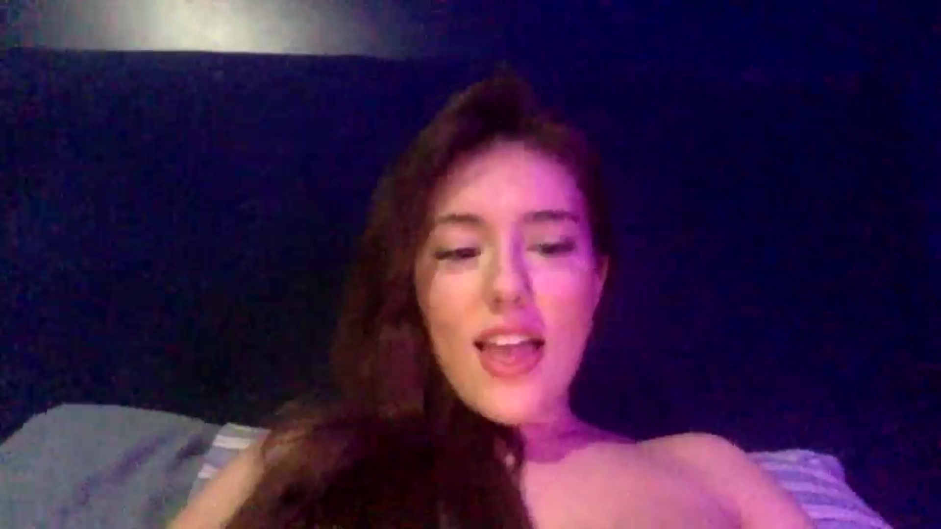 Gallery image thumbnail from Audreylane07's myfreecams stream on, 11/23/2025, 22:31 image 7 of 20