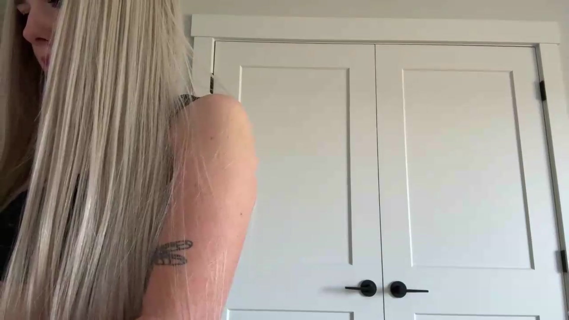 Gallery image thumbnail from Audreylane07's myfreecams stream on, 06/04/2026, 12:09 image 12 of 20