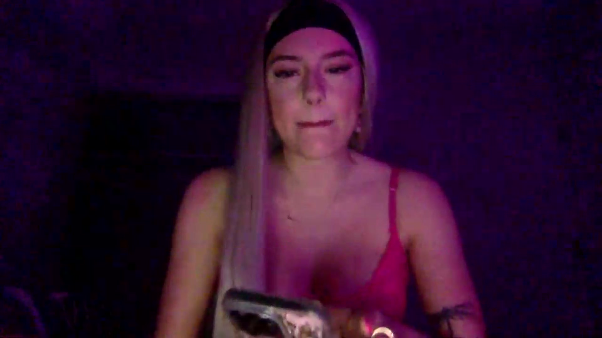 Gallery image thumbnail from Audreylane07's myfreecams stream on, 06/08/2026, 03:41 image 4 of 20