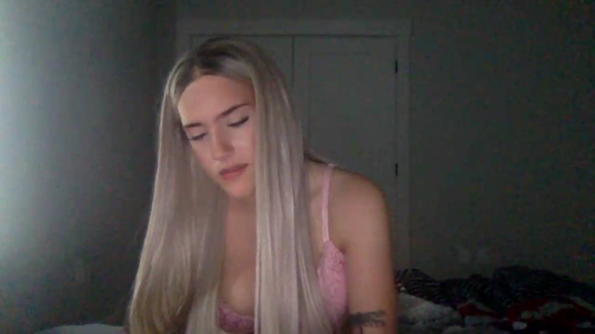 Gallery image thumbnail from Audreylane07's myfreecams stream on, 07/08/2026, 15:57 image 17 of 20