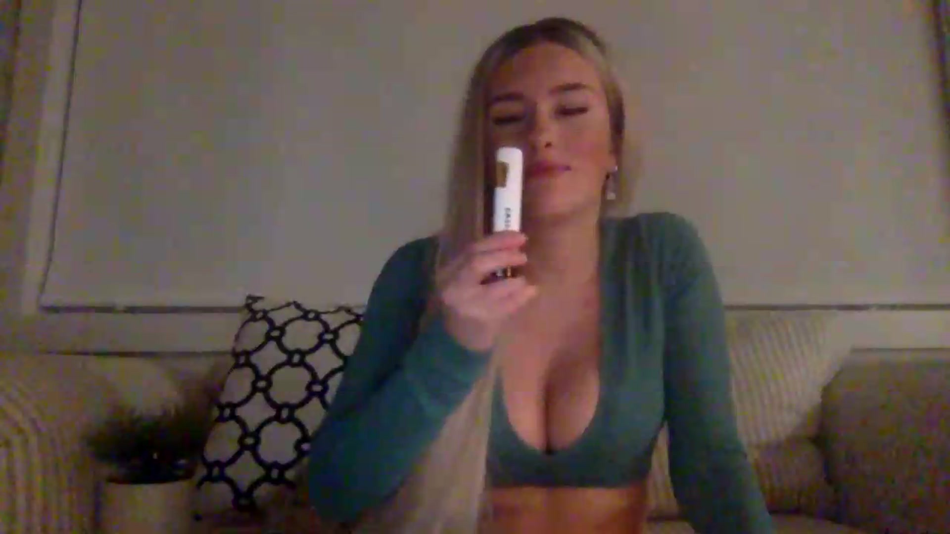 Gallery image thumbnail from Audreylane07's myfreecams stream on, 07/09/2026, 05:37 image 17 of 20