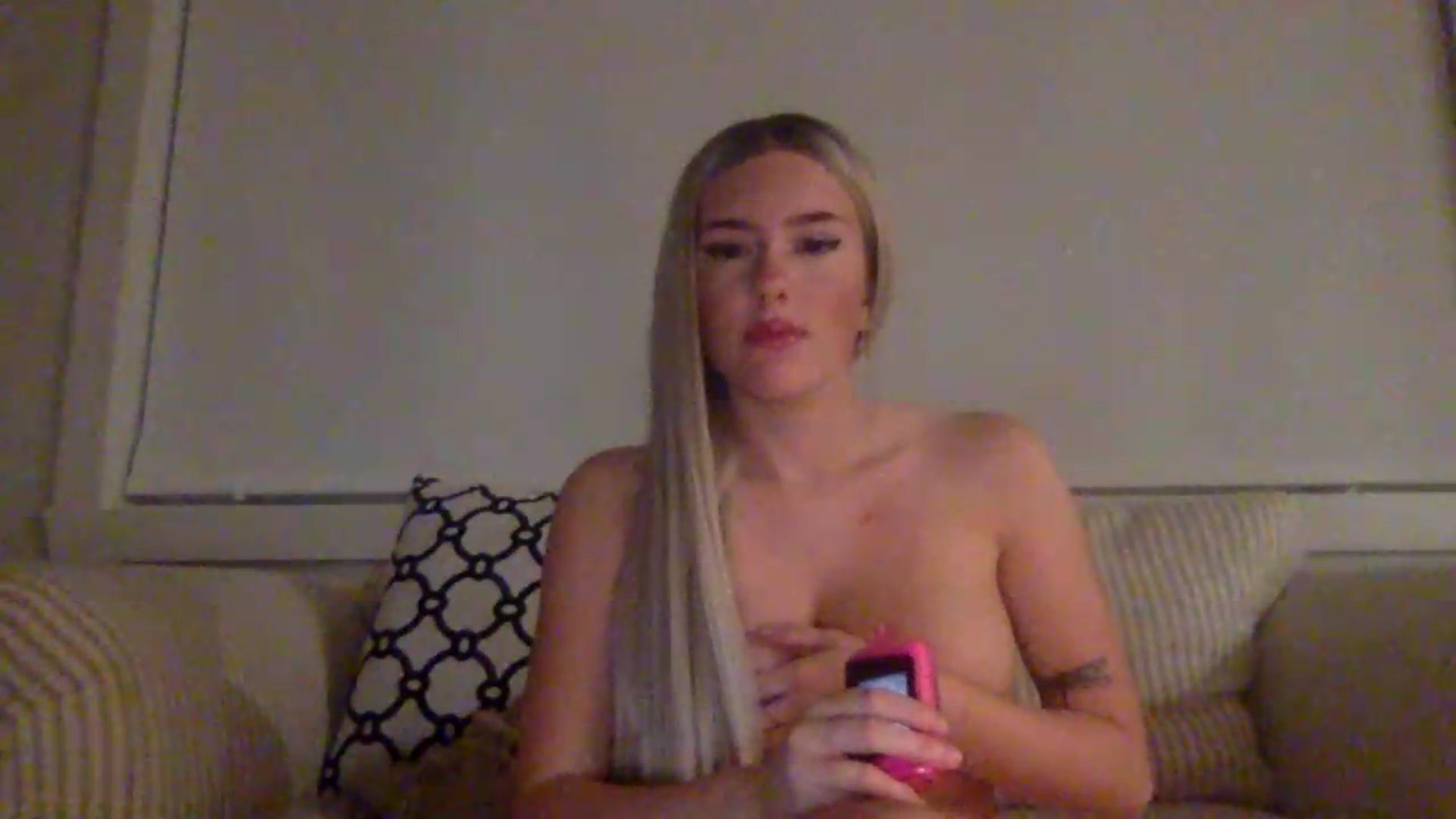 Gallery image thumbnail from Audreylane07's myfreecams stream on, 07/09/2026, 05:37 image 14 of 20