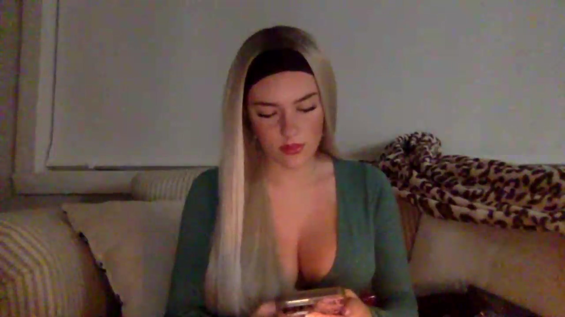Gallery image thumbnail from Audreylane07's myfreecams stream on, 07/16/2026, 02:24 image 12 of 20