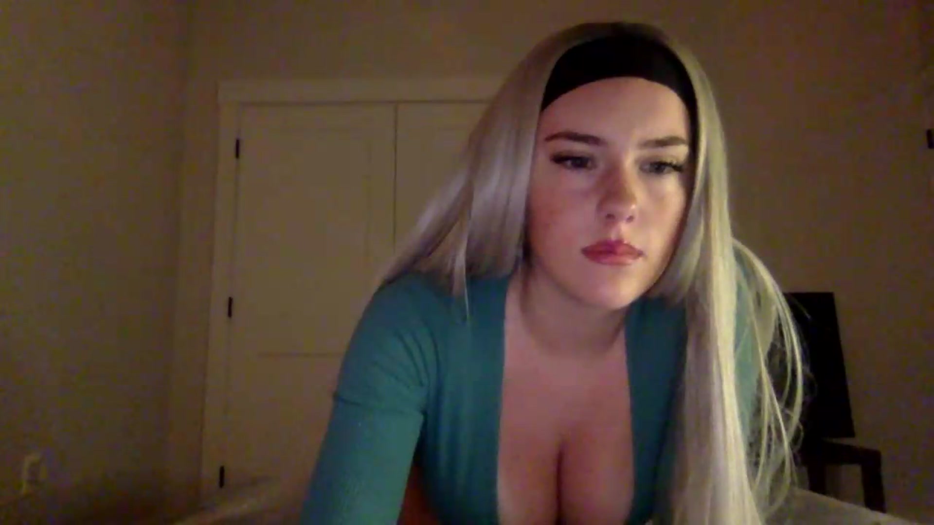 Gallery image thumbnail from Audreylane07's myfreecams stream on, 07/16/2026, 03:41 image 14 of 20