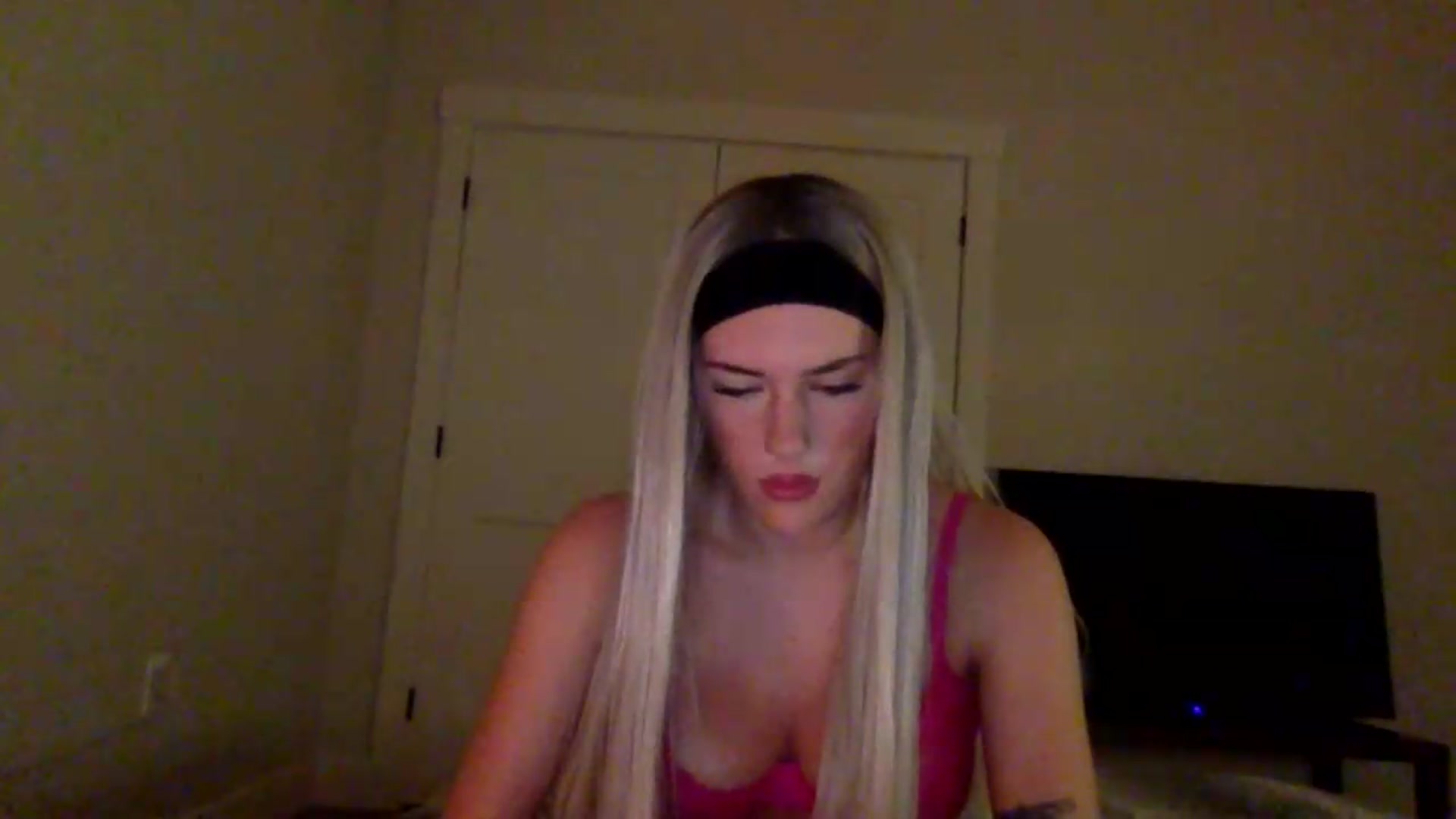Gallery image thumbnail from Audreylane07's myfreecams stream on, 07/17/2026, 05:41 image 7 of 20