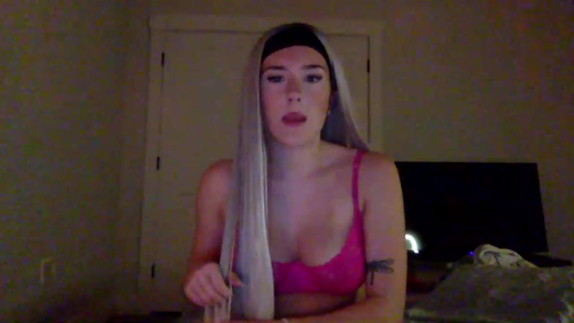 Gallery image thumbnail from Audreylane07's myfreecams stream on, 07/21/2026, 01:08 image 2 of 20