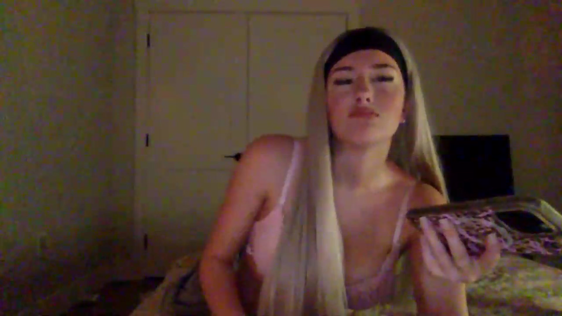Gallery image thumbnail from Audreylane07's myfreecams stream on, 07/24/2026, 02:42 image 14 of 20