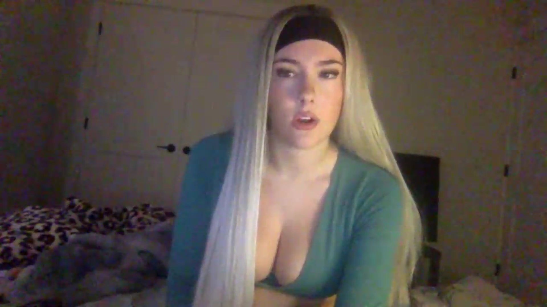 Gallery image thumbnail from Audreylane07's myfreecams stream on, 08/03/2026, 18:07 image 10 of 20