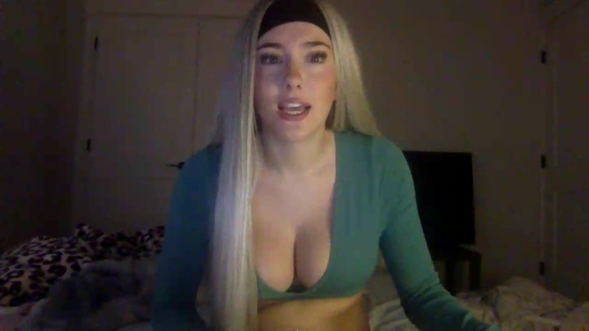 Gallery image thumbnail from Audreylane07's myfreecams stream on, 08/03/2026, 18:07 image 14 of 20