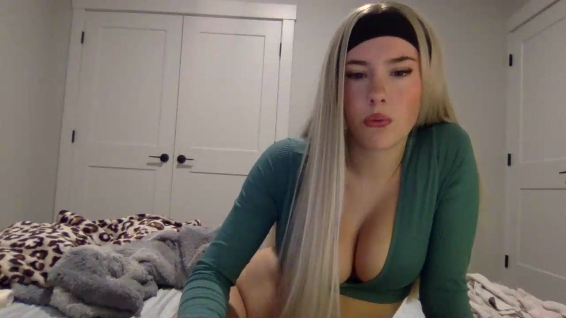 Gallery image thumbnail from Audreylane07's myfreecams stream on, 08/03/2026, 19:54 image 6 of 20