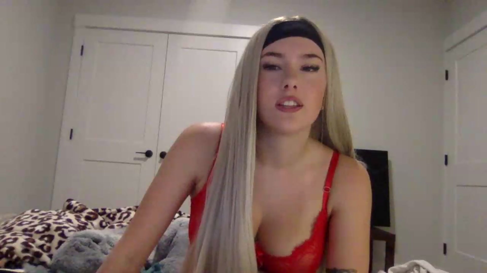 Gallery image thumbnail from Audreylane07's myfreecams stream on, 08/03/2026, 21:59 image 5 of 20