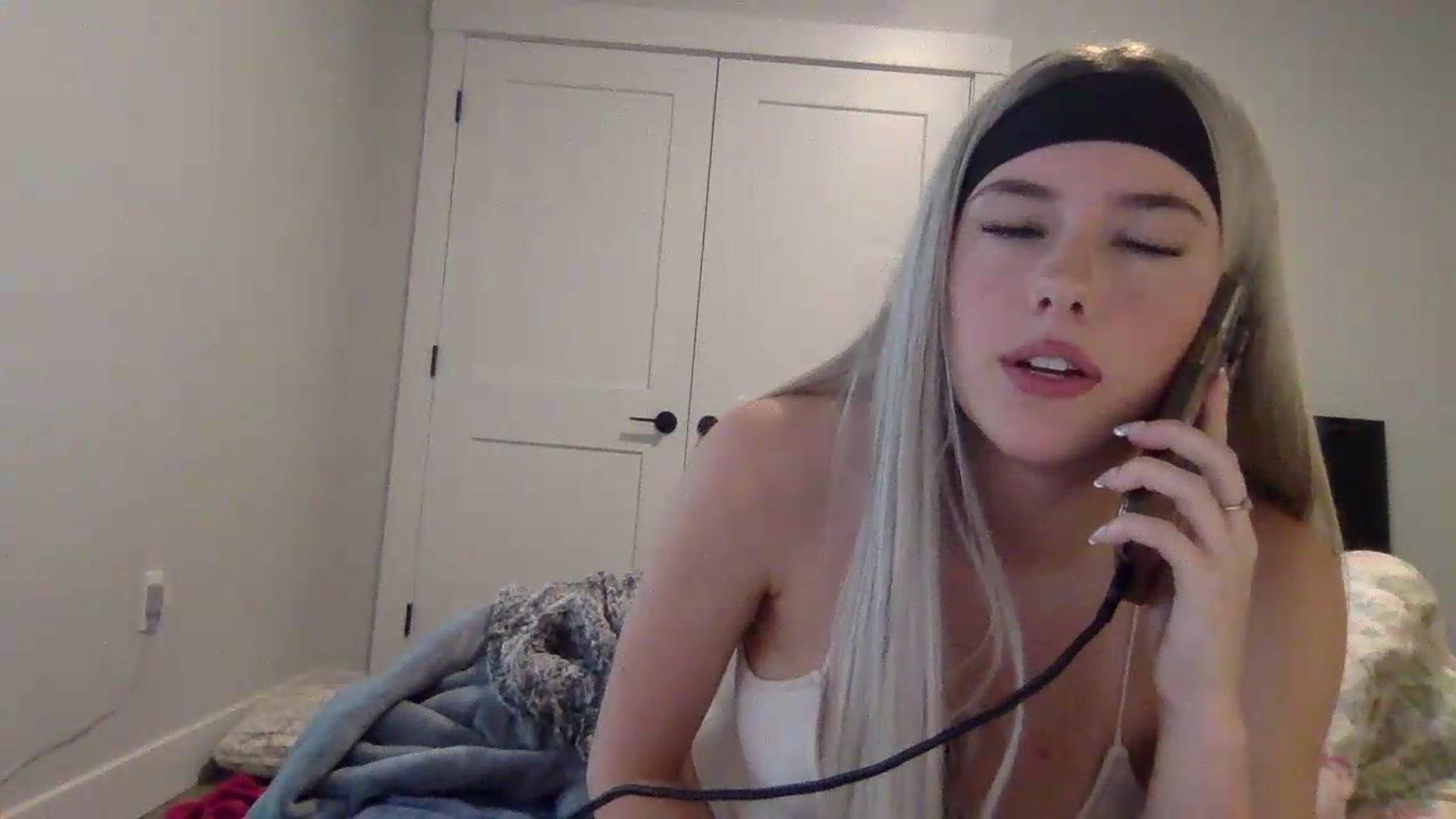 Gallery image thumbnail from Audreylane07's myfreecams stream on, 08/07/2026, 16:28 image 19 of 20
