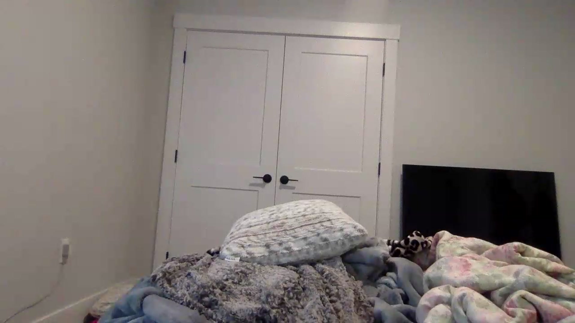 Gallery image thumbnail from Audreylane07's myfreecams stream on, 08/07/2026, 18:30 image 17 of 20