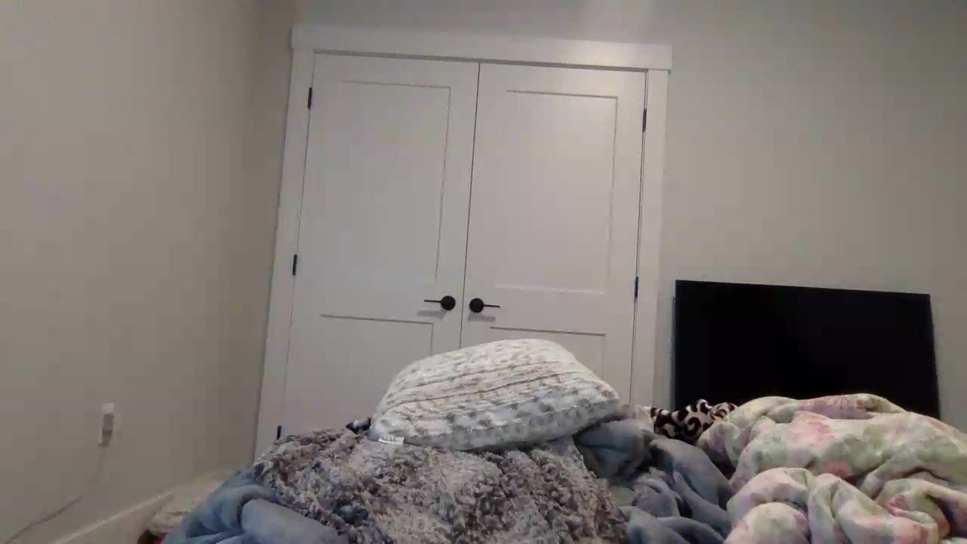 Gallery image thumbnail from Audreylane07's myfreecams stream on, 08/07/2026, 18:30 image 15 of 20
