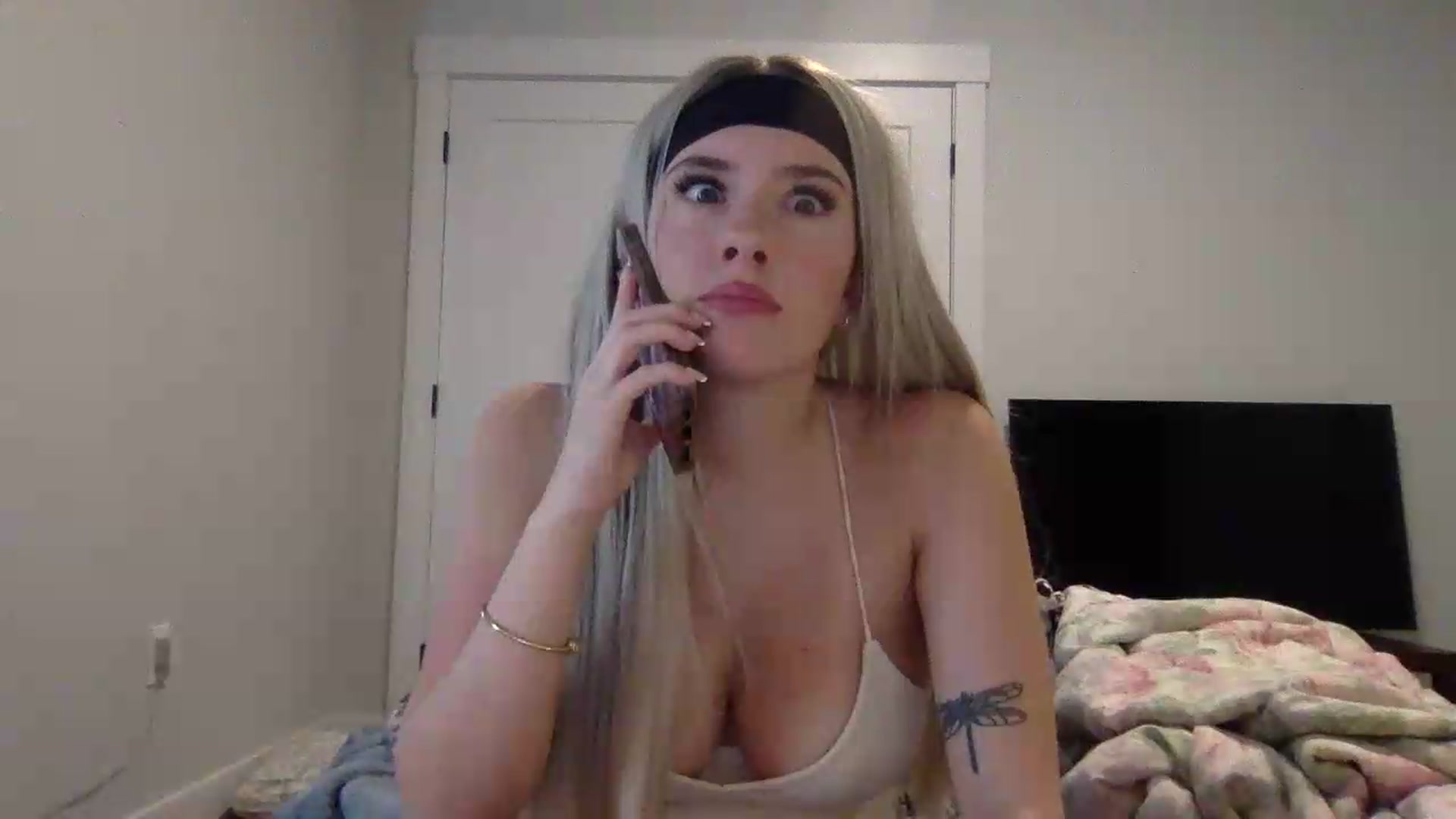 Gallery image thumbnail from Audreylane07's myfreecams stream on, 08/07/2026, 19:05 image 19 of 20
