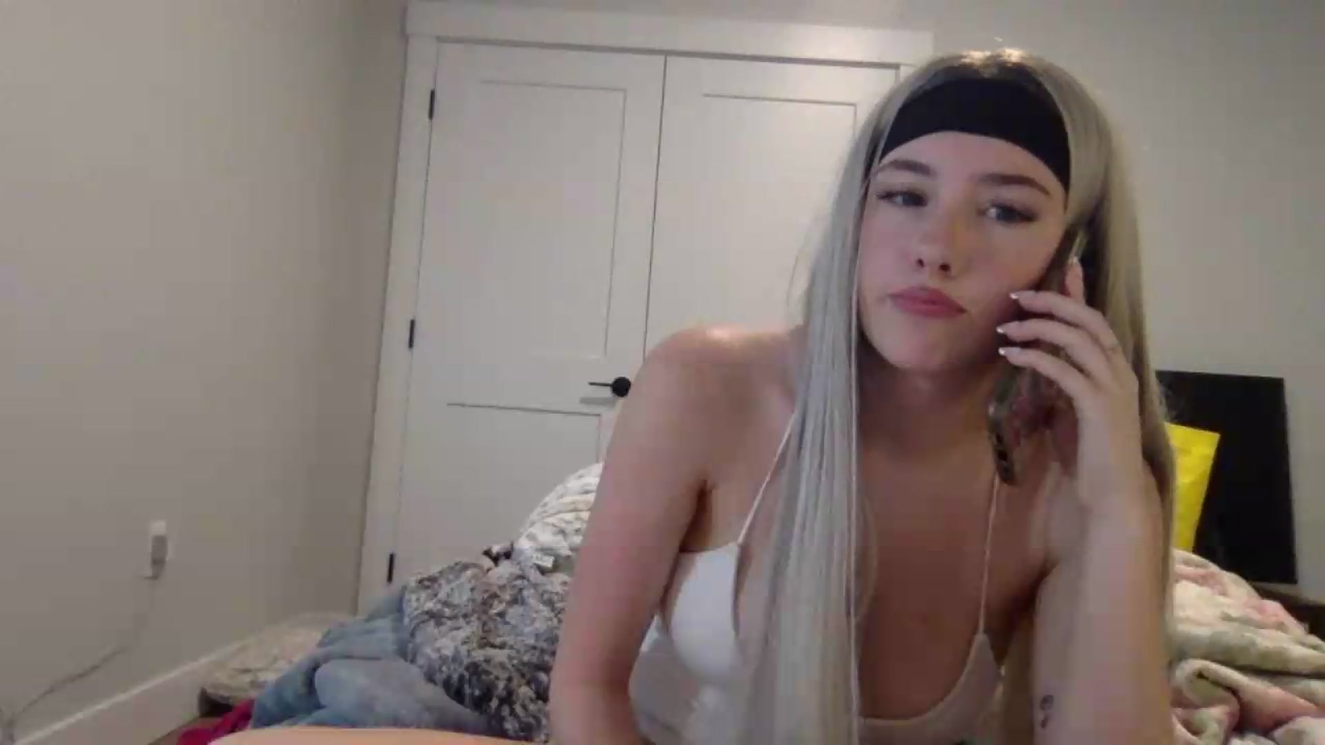 Gallery image thumbnail from Audreylane07's myfreecams stream on, 08/07/2026, 19:36 image 3 of 20
