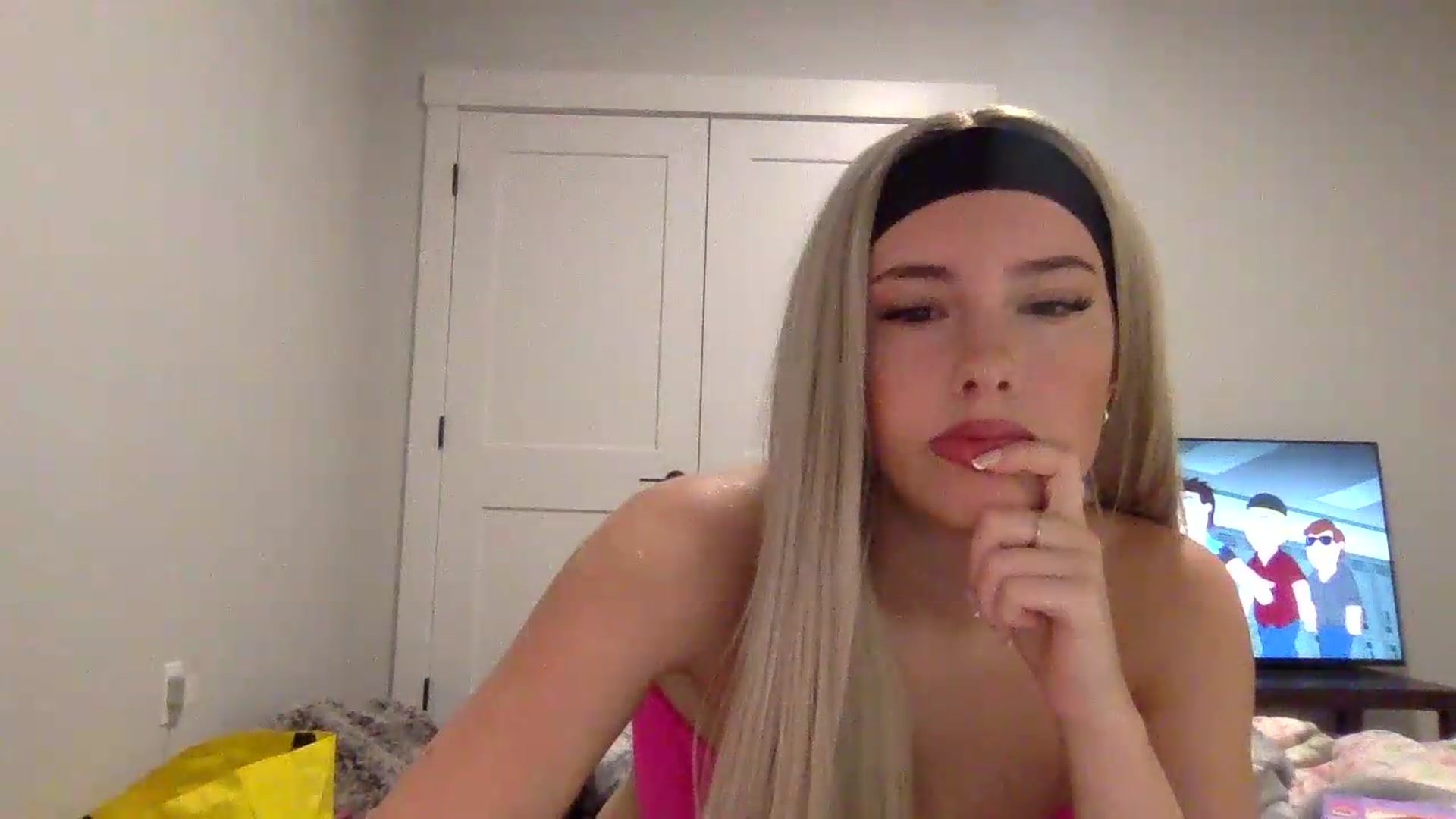 Gallery image thumbnail from Audreylane07's myfreecams stream on, 08/09/2026, 02:25 image 7 of 20