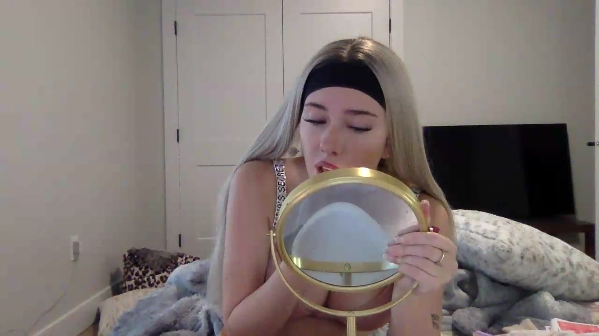Gallery image thumbnail from Audreylane07's myfreecams stream on, 08/12/2026, 15:41 image 12 of 20