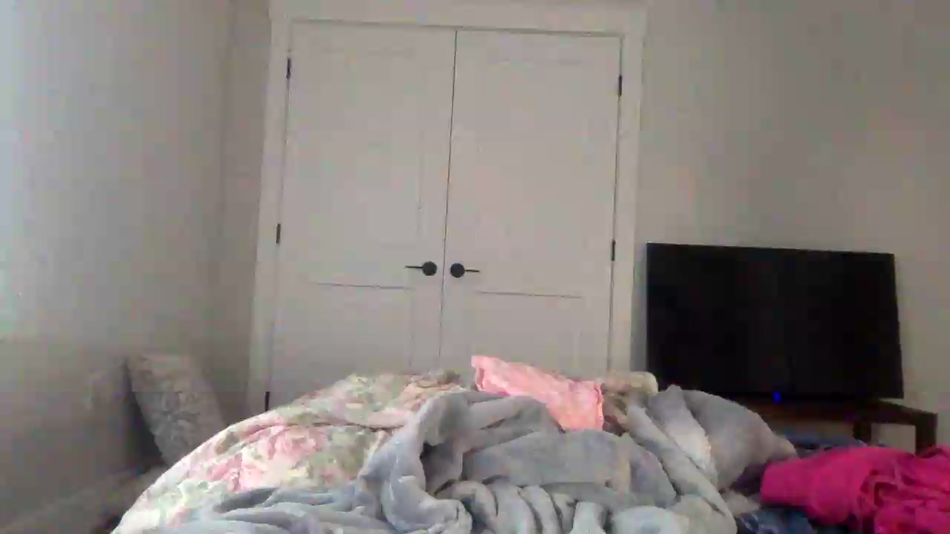 Gallery image thumbnail from Audreylane07's myfreecams stream on, 08/21/2026, 17:45 image 1 of 20