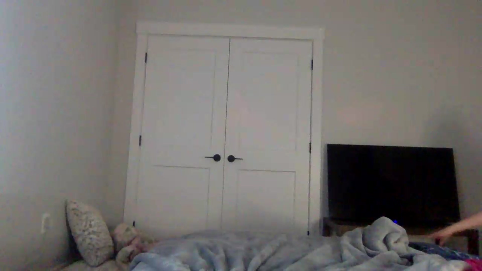 Gallery image thumbnail from Audreylane07's myfreecams stream on, 08/21/2026, 17:45 image 18 of 20